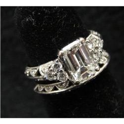 18KT WHITE GOLD DIAMOND WEDDING SET