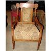 Image 2 : WALNUT EASTLAKE ARMCHAIR