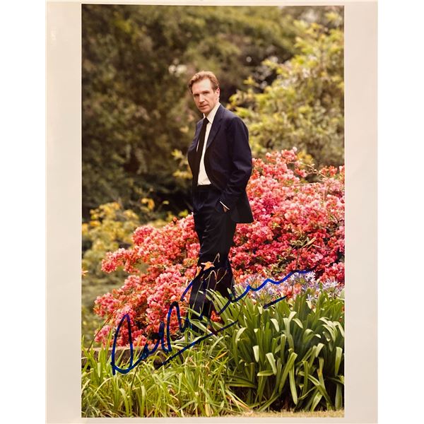 Ralph Fiennes signed movie photo