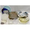 Image 1 : BOX OF CASEROLE/ GLASS CAKE PANS