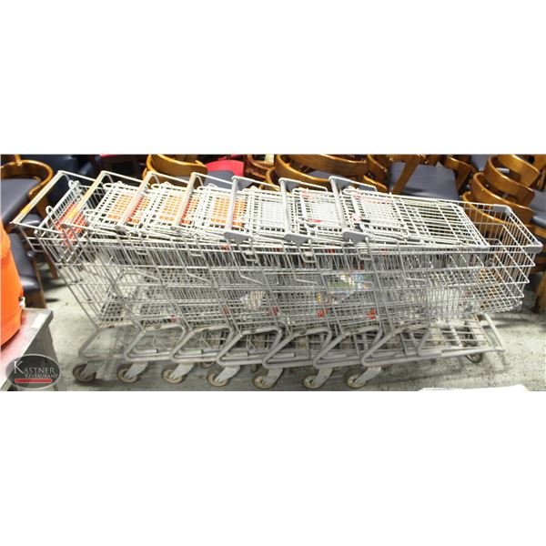 K18)BAILIFF SEIZURE: LOT OF 7 METAL SHOPPING CARTS