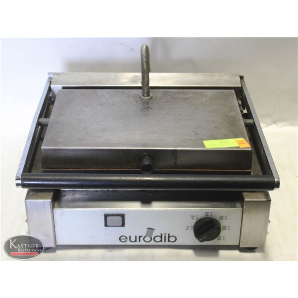 EURODIB PANINI GRILL W/ GROOVED SURFACE