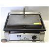 Image 1 : EURODIB PANINI GRILL W/ GROOVED SURFACE