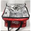 Image 3 : LOT OF 2 SKIP THE DISHES INSULATED DELIVERY BAGS