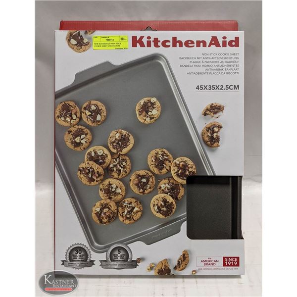 NEW KITCHENAID NON-STICK COOKIE SHEET 45X35X2.5CM