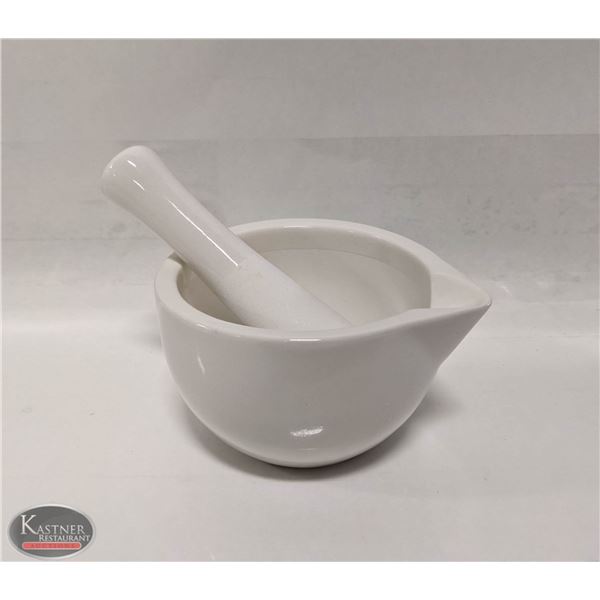 NEW 4" CERAMIC MORTAR & PESTLE