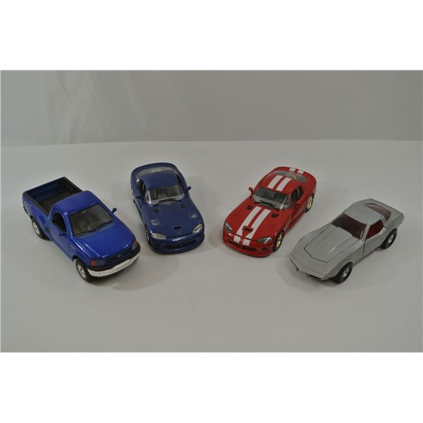 4 1/24 Scale Diecast Cars