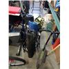 Image 2 : 4 FOLDING CAMP CHAIRS, LEVEL RAKE AND SCOOTER