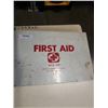 Image 2 : LARGE METAL FIRST AID KIT WITH CONTENTS