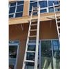 Image 2 : 14FT ALUMINUM EXTENSION LADDER EXTENDS TO 28 FT