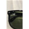 Image 8 : 2 PAIRS OF AUTHENTIC RAYBAN SUNGLASSES W/ CASE