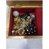 Image 2 : 2 JEWELLERY BOXES W/ CONTENTS
