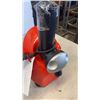 Image 2 : FRUIT DESSERT MAKER AND SLOW COOKER
