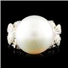 Image 1 : 18K Gold 12.00MM Pearl & 0.27ctw Diamond Ring