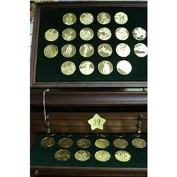 The 100 Greatest Masterpieces 100 2oz Medals 200 oz sterling silver presentation wood cabinet