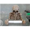 Image 2 : Resin Skeleton Toilet Paper Holder