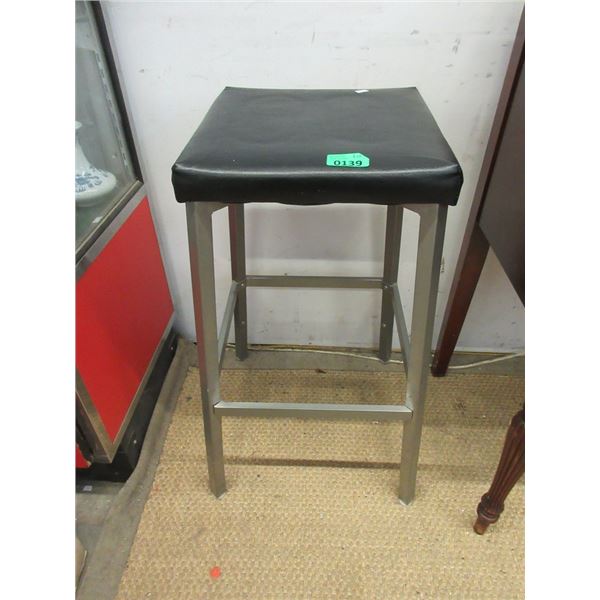 29" Metal Framed Stool