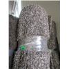 Image 1 : 8' x 10'  Grey Speckled Shag Area Carpet