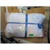 Image 1 : 1 Package of 2 New Plush Queen Size Pillows