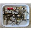 Image 1 : Tray of Assorted Vintage Hardware