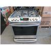 Image 1 : LG 5 Burner Gas Stove - Store Return