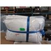 Image 1 : 1 Package of 2 New Plush Queen Size Pillows