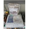 Image 1 : Twin Heated Mattress Pad & Full Heated Blanket