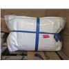 Image 1 : 1 Package of 2 New Plush Queen Size Pillows