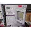 Image 1 : SureFlap Microchip Pet Door