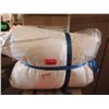 Image 1 : 1 Package of 2 New Plush Queen Size Pillows