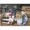 Image 1 : Box of Assorted Amazon Overstock Goods