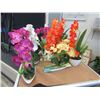 Image 1 : 8 New Imitation Orchids in Low Vases