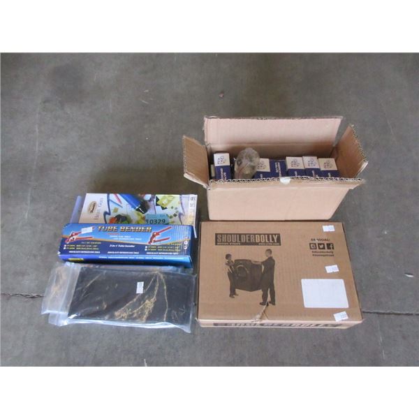 9 Piece Lot of Assorted Tools