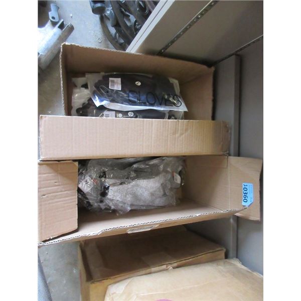 2 Boxes of Assorted Gloves