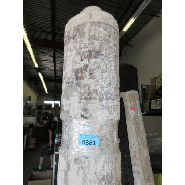 6' x 8' Low Pile Patterned Area Carpet