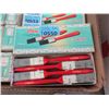 Image 1 : 4 Dozen New 1/2" Utility Paintbrushes