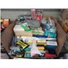 Image 1 : Box of Assorted Amazon Overstock Goods