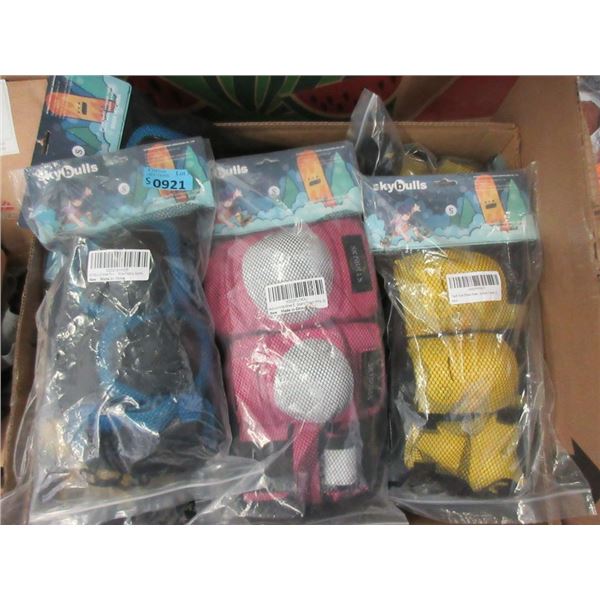 5 Sets of Kid's New  Roller Blading Kneepads