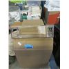 Image 1 : 3 Boxes of 4 Plastic Storage Containers
