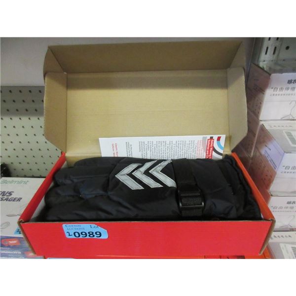 2 Pairs of Heated Gloves