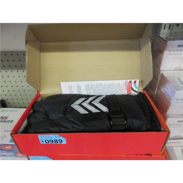 2 Pairs of Heated Gloves