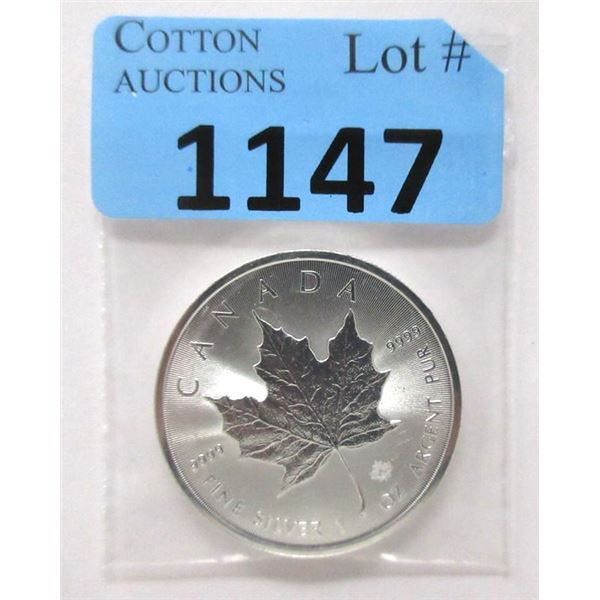 1 Oz .9999 Fine Silver 2020 Maple Leaf Coin