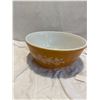 Image 1 : Pyrex bowl