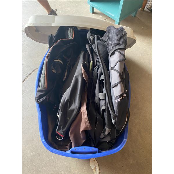 Tub with lid and carry bags and backpacks