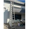 Image 1 : Extension ladder