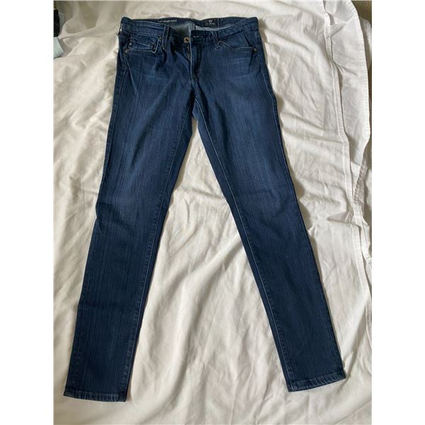 Adriano jeans like new size 26r super skinny ankle like ne