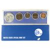 Image 2 : 1967 US SPECIAL MINT SET WITH BOX