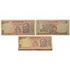 Image 1 : Paper Money: 10 rupees, star series, full packet of 100 notes, Gandhi series, 2011, inset 'A'