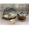 Image 1 : OUTDOOR FOOD COVER & ASIAN FUSION STYLE TEAPOT