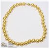 Image 1 : #206-SEA SHELL PEARL NECKLACE 17.5"/12mm